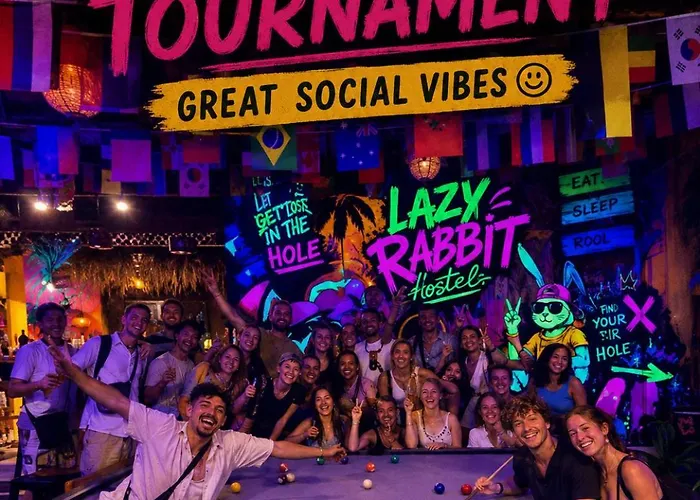 The Lazy Rabbit بيت شباب أوبود